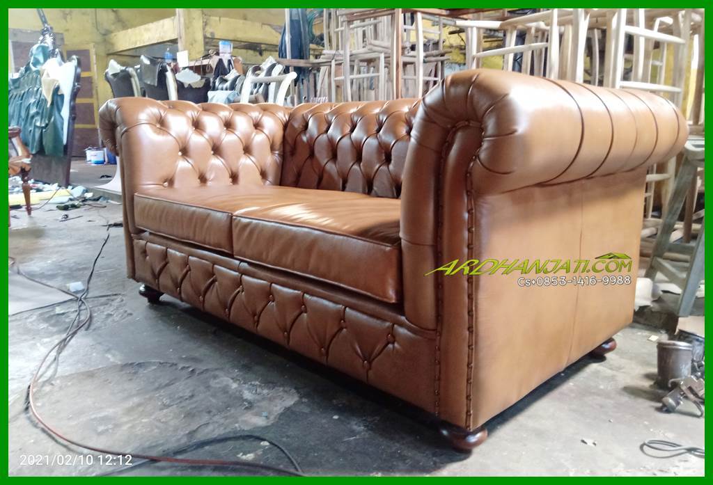 Sofa Tamu Minimalis Leather Chesterfield